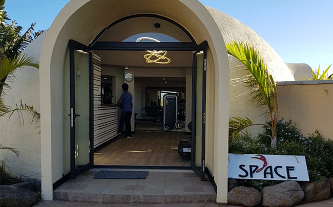 Les Domes d'Albion - Entrée de la salle de sport / Bien-être